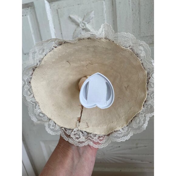 Vintage 1950s Celluloid Doll With Pheasant Feather Dress & Lace Trim - Picture 9 of 12